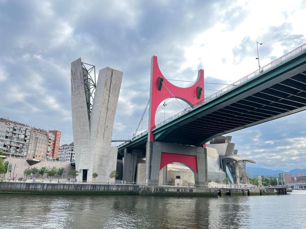 Uribarri Home Bilbao Buitenkant foto